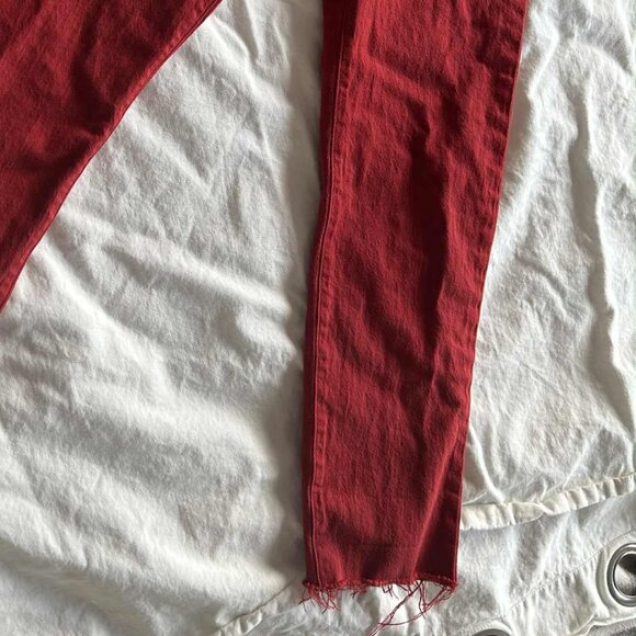 Levi’s Wedgie Icon Fit True Red Denim Jeans – US 26 - Picture 4 of 8